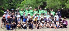 浦幌小１、２年生が川遊び 2