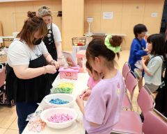 ワークショップを楽しむ子どもたち
