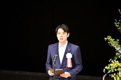 鈴木知事