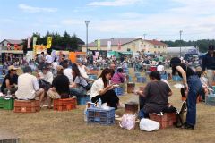 多くの来場者でにぎわったしほろ牛肉祭り
