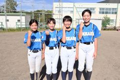 全国大会に向け意気込む４人。（右から）荒木、安田、横尾、大竹