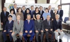 記念式典の参加者