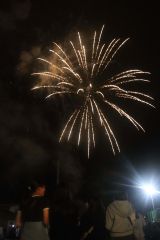 夜空彩る１２００発　上士幌で納涼花火大会