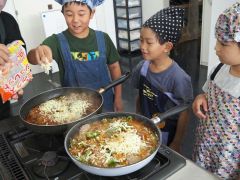 野菜豊作に歓声　豊頃「える夢キッズクラブ」 3