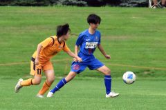 第8節 十勝FSリトルガールズ(青ユニホーム)―クラブフィールズ・リンダ