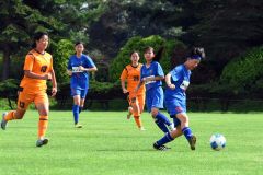 第8節 十勝FSリトルガールズ(青ユニホーム)―クラブフィールズ・リンダ