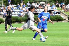 第8節 十勝FSリトルガールズ(青ユニホーム)―クラブフィールズ・リンダ