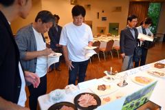 シンガポール有名店に十勝食材売り込む　プライム社が商談会 3