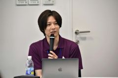 講義する工藤さん
