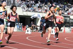 女子800㍍予選1組
