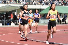 女子800㍍予選3組