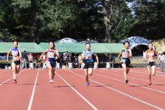 女子1年100メートル決勝