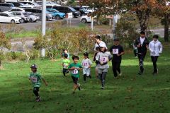 秋の本別公園１００人超駆け抜ける　ほんべつクロスカントリー　松山兄弟ら優勝 6