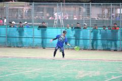 【男子シングルス・4回戦】力強いストロークで相手のミスを誘う森山優(帯緑陽2年)