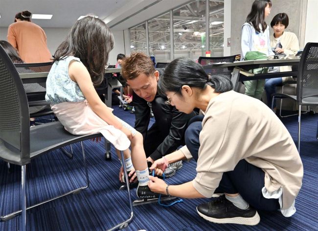 スケート靴の選び方は? 初心者も安心、保護者のための講習会