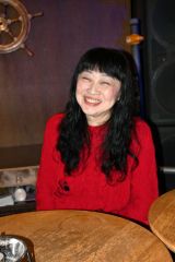 ２６年前の開店当時を振り返る斉川尚美さん