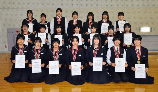 バレーボール優秀選手の中学3年生34人を表彰 帯広協会