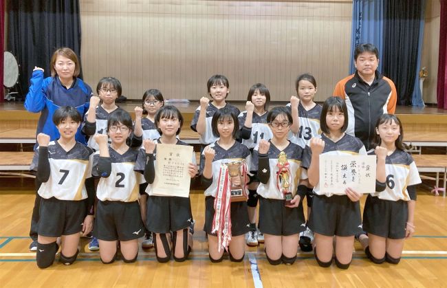 R・Yスパークス2連覇、木野東少準V 全十勝町村小学生バレー