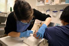 インフル流行 今季も懸念 ワクチン接種動き早く