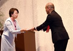 「地道な活動次世代に」 記念式典で節目祝う 帯商女性会40周年 9